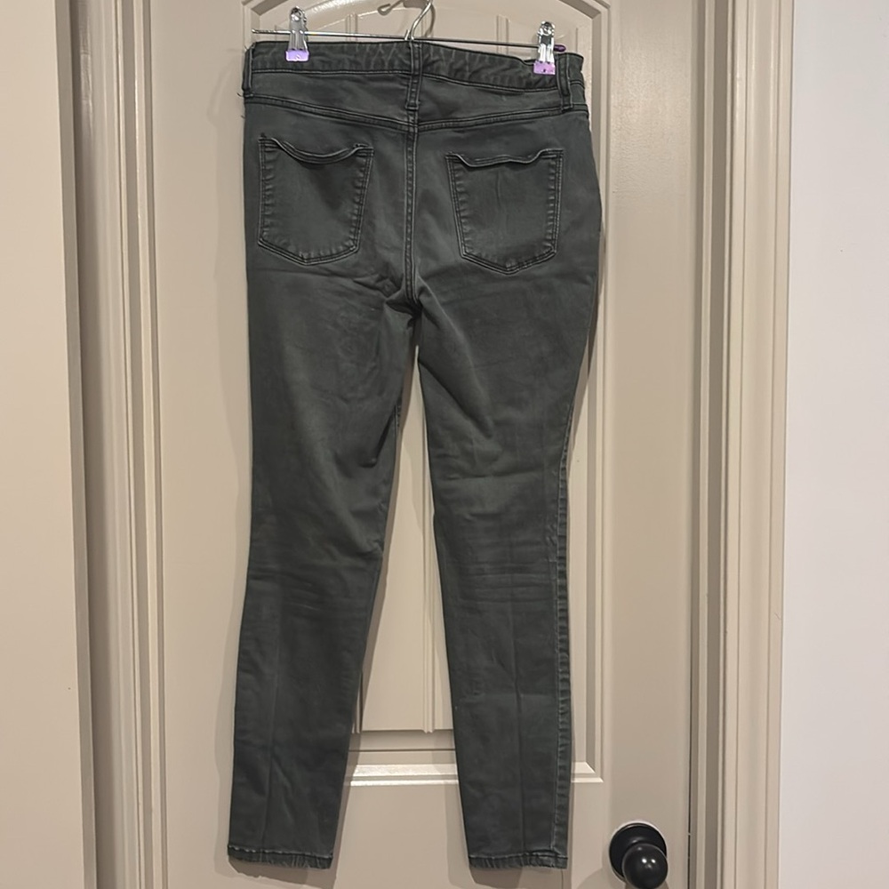 Army green high rise skinny jeans - Picture 4 of 5